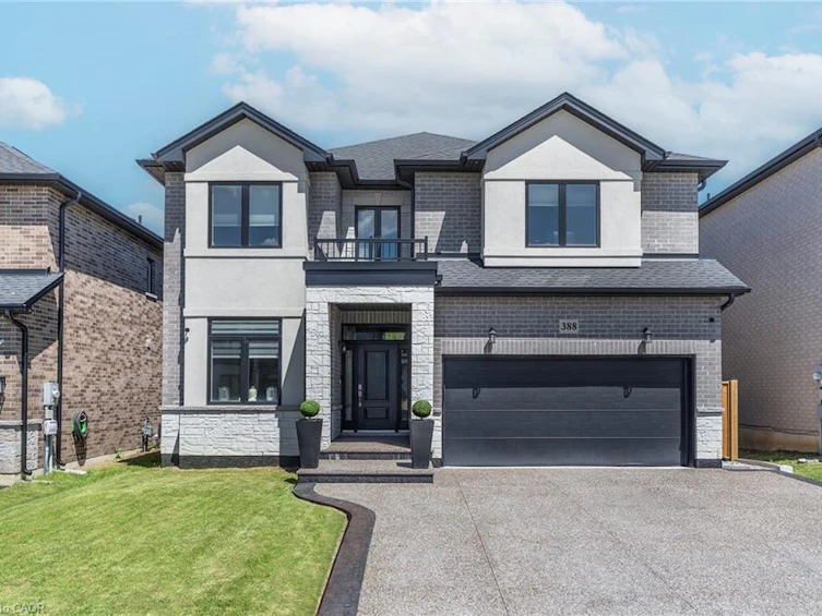 388 Klein Circle, Hamilton, ON, L9G 3K9