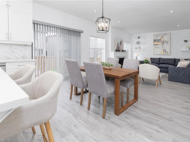 388 Klein Circle, Hamilton, ON, L9G 3K9 - 12