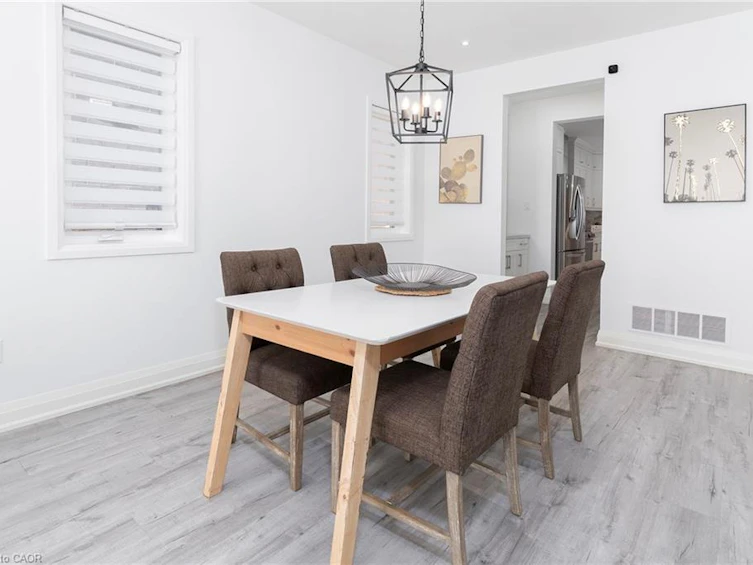 388 Klein Circle, Hamilton, ON, L9G 3K9 - 5