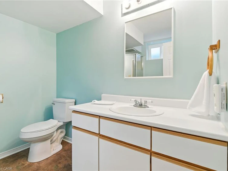 561 Harmony Avenue, Burlington, ON, L7N 3S7 - 42