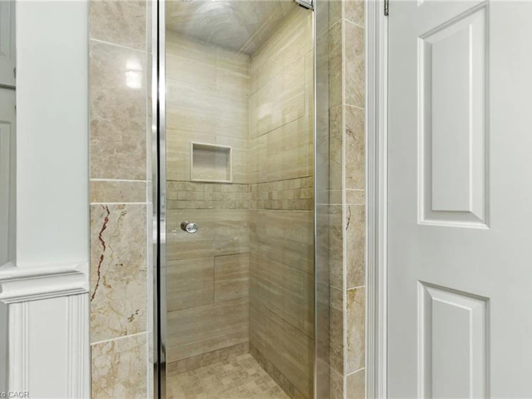 24 Meander Close, Hamilton, ON, L0R 1H1 - 26
