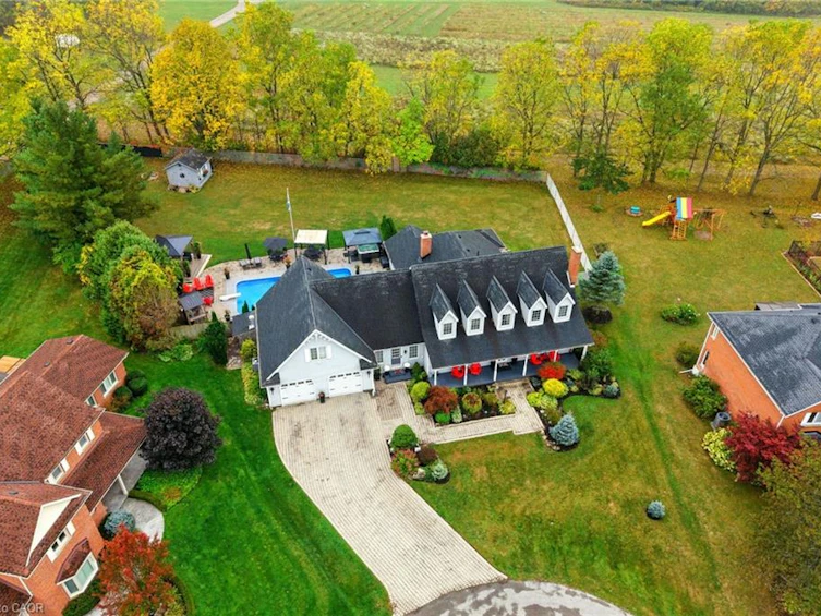 24 Meander Close, Hamilton, ON, L0R 1H1 - 2