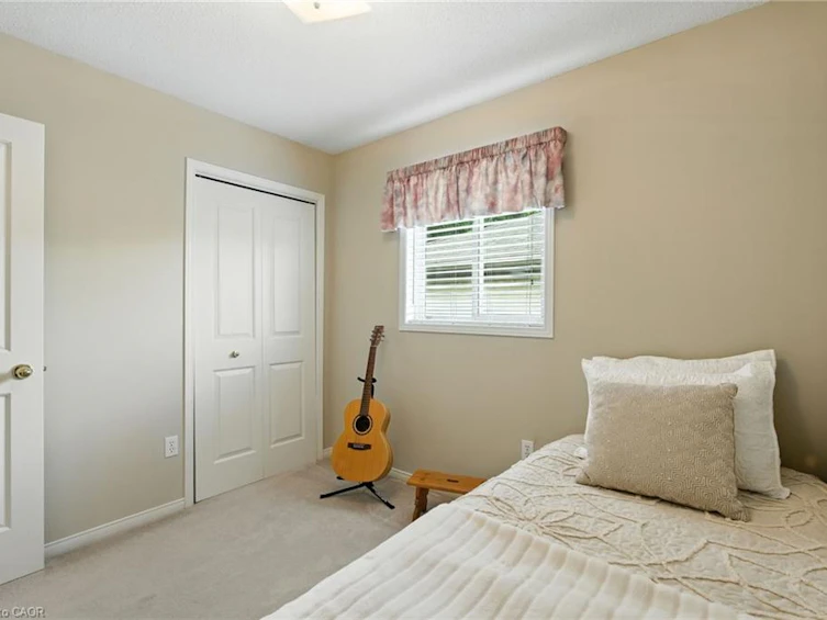 18 Naples Boulevard, Hamilton, ON, L9B 2J2 - 34