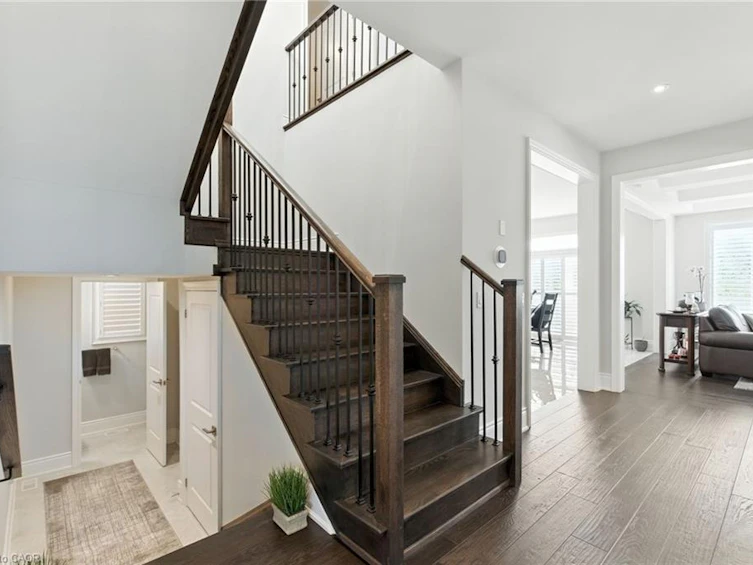 15 Robarts Drive, Hamilton, ON, L9K 0H6 - 18