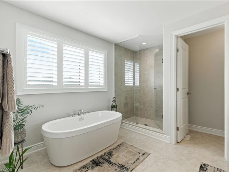 15 Robarts Drive, Hamilton, ON, L9K 0H6 - 35