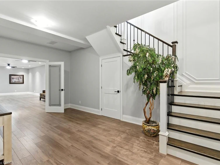 41 Shakespeare Road, Hamilton, ON, L9H 7R5 - 32