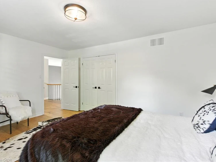 587 Sandcherry Drive, Burlington, ON, L7T 4L7 - 27