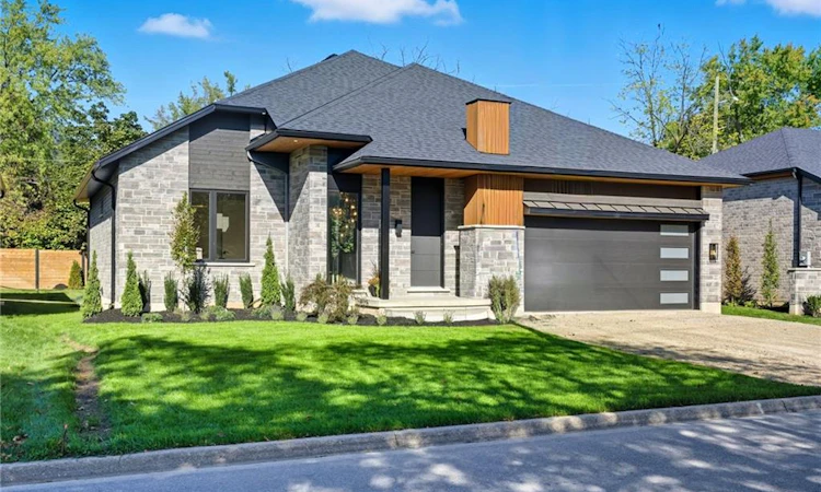 141 Parkside Drive