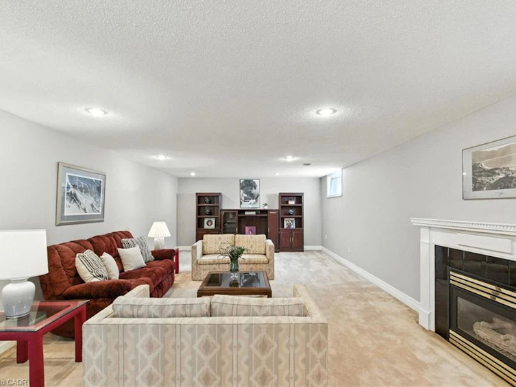 320 Fiddlers Green Road, Hamilton, ON, L9G 1X1 - 35