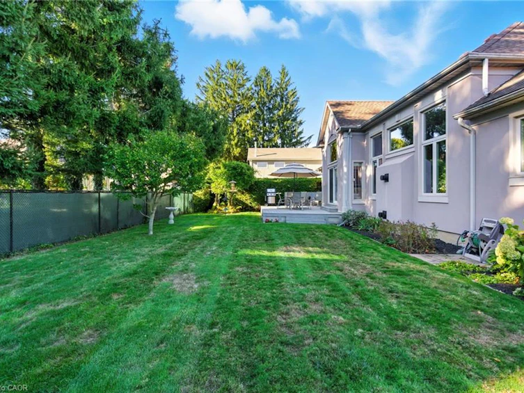 320 Fiddlers Green Road, Hamilton, ON, L9G 1X1 - 43