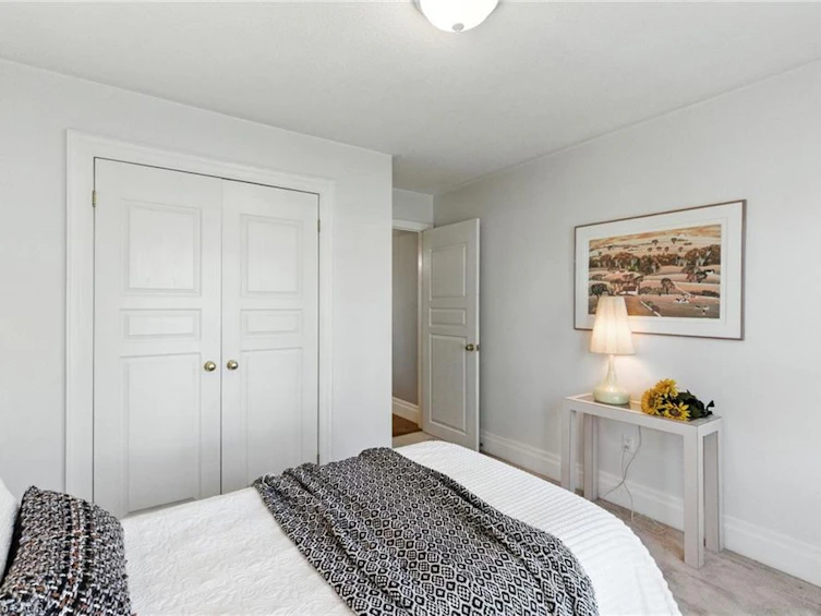 320 Fiddlers Green Road, Hamilton, ON, L9G 1X1 - 26