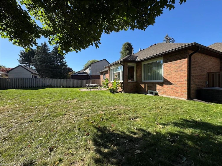 375 Melanie Crescent, Hamilton, ON, L9G 4B1 - 26