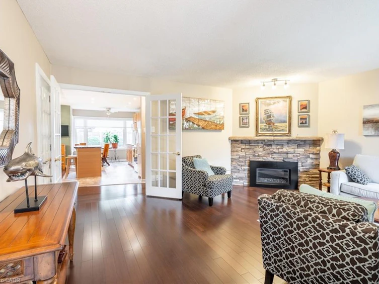375 Melanie Crescent, Hamilton, ON, L9G 4B1 - 7