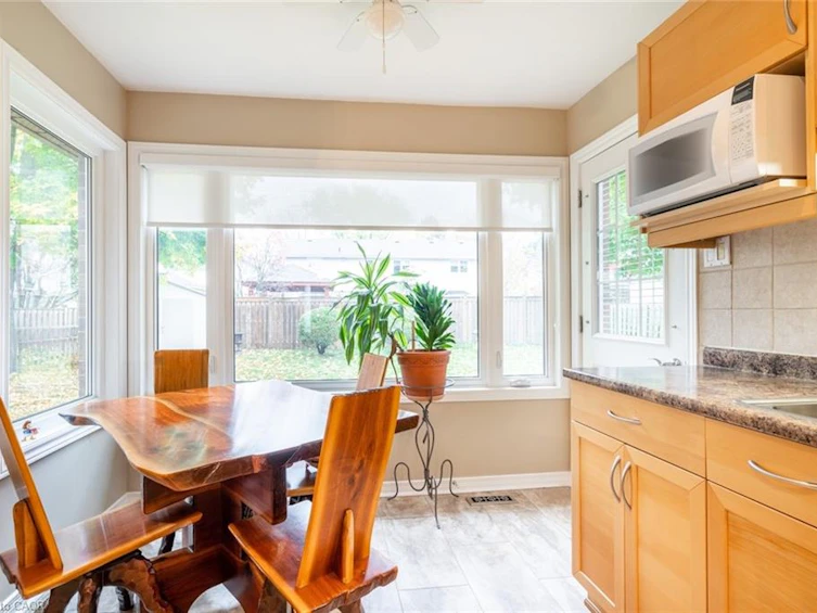 375 Melanie Crescent, Hamilton, ON, L9G 4B1 - 10