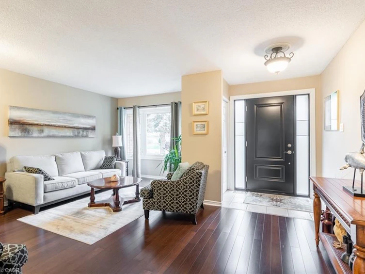 375 Melanie Crescent, Hamilton, ON, L9G 4B1 - 5
