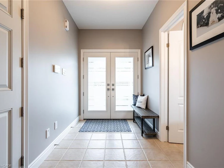 7 Volterra Court, Hamilton, ON, L8B 0K7 - 5