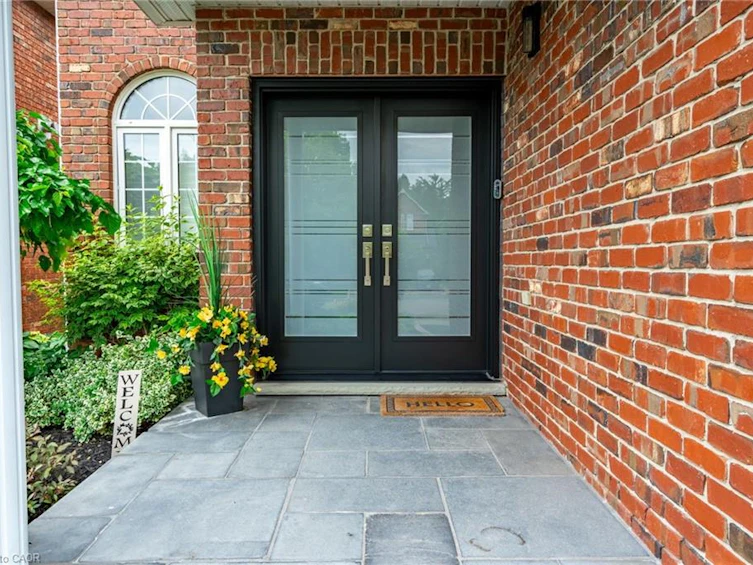7 Volterra Court, Hamilton, ON, L8B 0K7 - 4