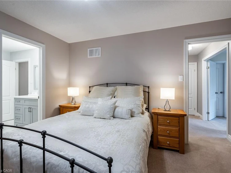 7 Volterra Court, Hamilton, ON, L8B 0K7 - 24