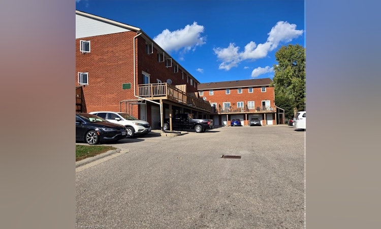 14-100 Inkerman Street