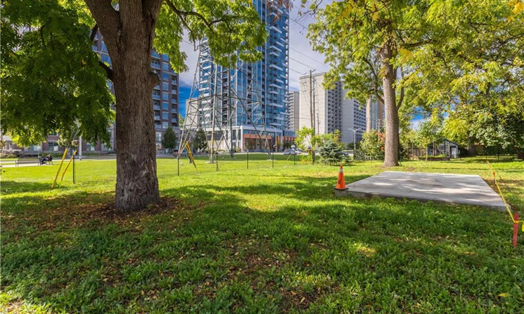 1331 Elgin Street