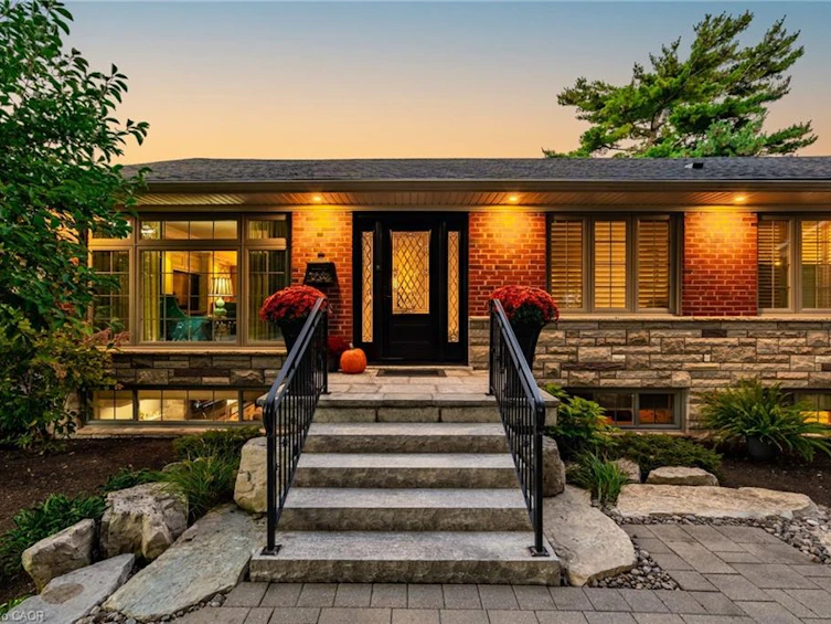 665 King Road, Burlington, ON, L7T 3K5 - 5