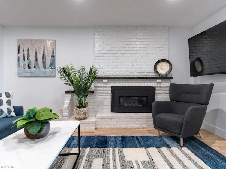 636 West Oval Drive, Burlington, ON, L7T 1B9 - 8