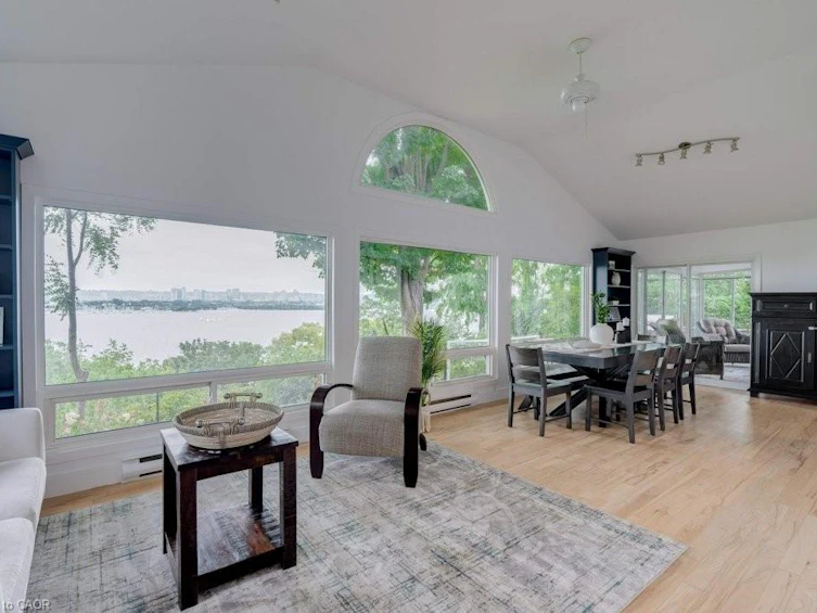636 West Oval Drive, Burlington, ON, L7T 1B9 - 11