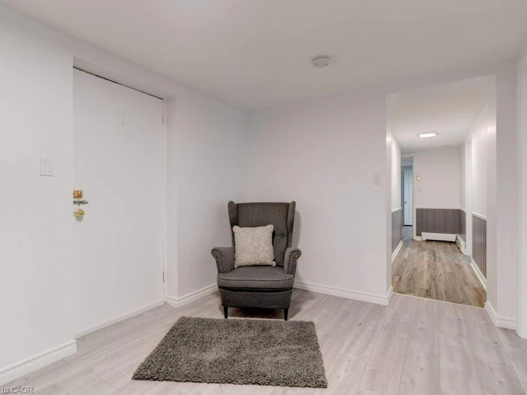 636 West Oval Drive, Burlington, ON, L7T 1B9 - 34