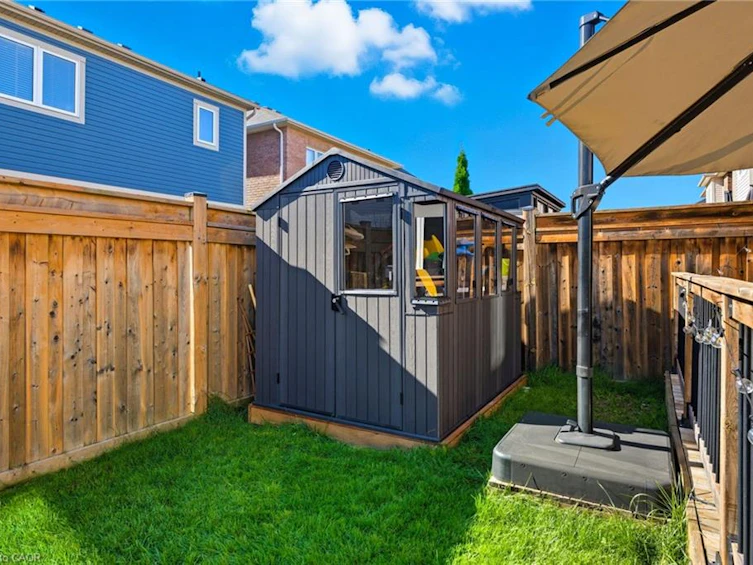 15 Bastia Street, Hamilton, ON, L8B 1V3 - 39