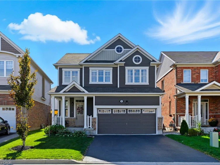 15 Bastia Street, Hamilton, ON, L8B 1V3