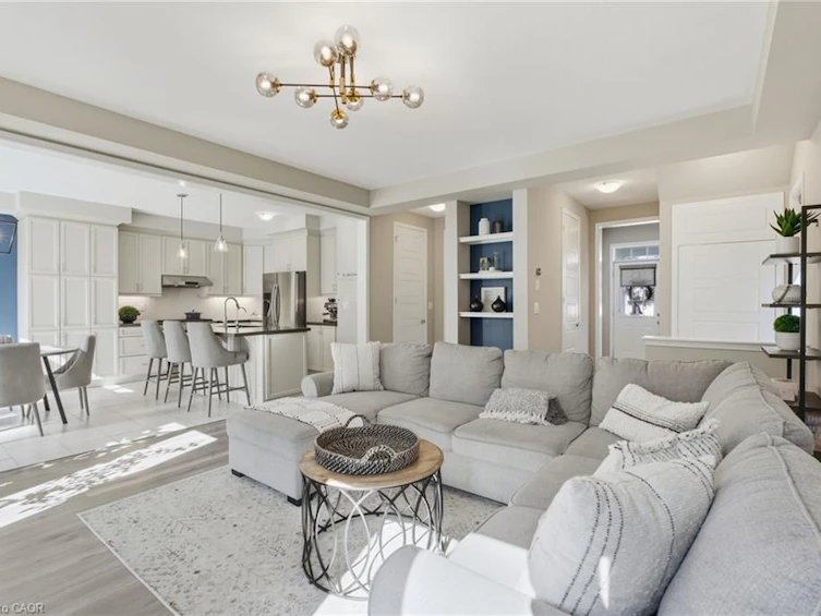 15 Bastia Street, Hamilton, ON, L8B 1V3 - 8