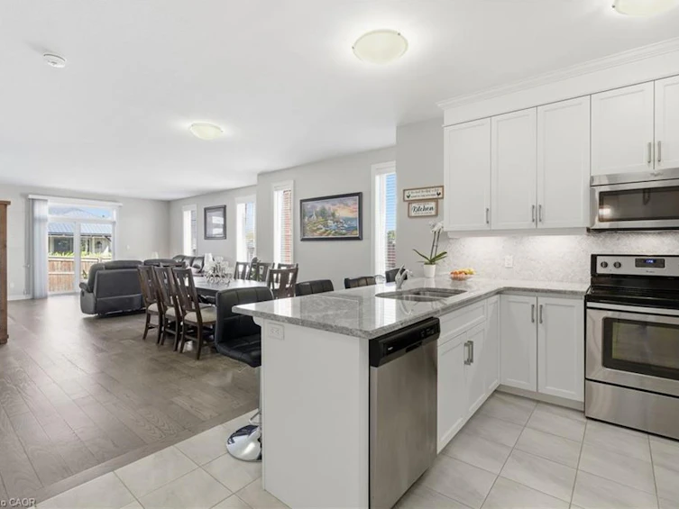 4 Ellis Avenue, St. Catharines, ON, L2P 0E6 - 10