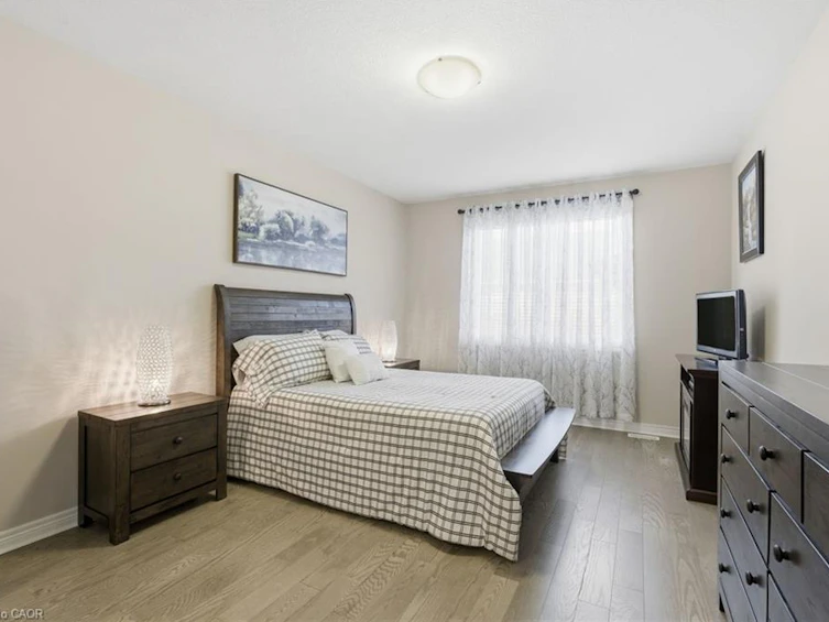 4 Ellis Avenue, St. Catharines, ON, L2P 0E6 - 18