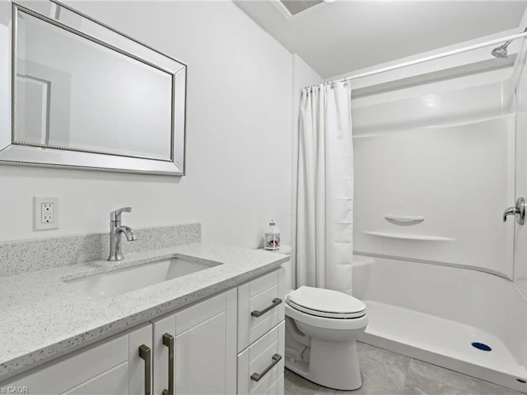 4 Ellis Avenue, St. Catharines, ON, L2P 0E6 - 27