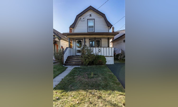 23 Frederick Avenue