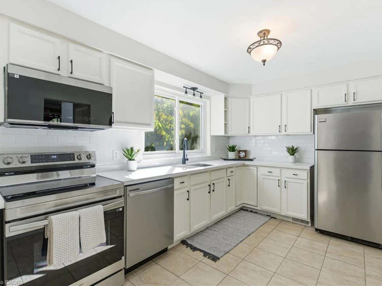 4502 Bennett Road, Burlington, ON, L7L 1Z1 - 13
