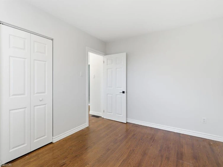 4502 Bennett Road, Burlington, ON, L7L 1Z1 - 24