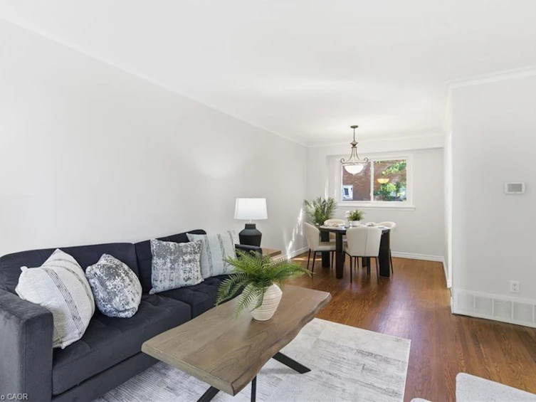 4502 Bennett Road, Burlington, ON, L7L 1Z1 - 9