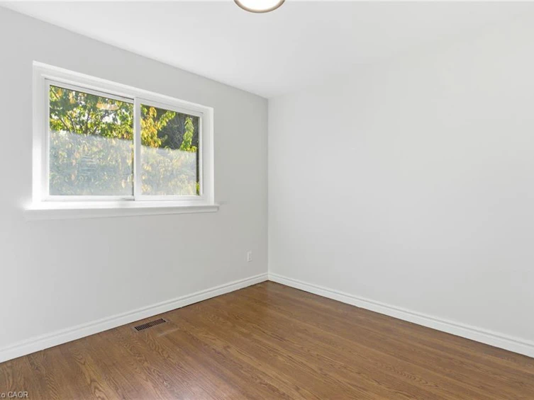 4502 Bennett Road, Burlington, ON, L7L 1Z1 - 25