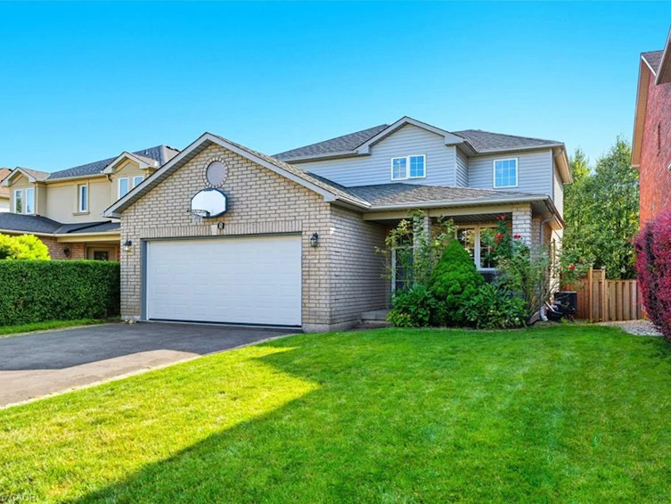 5 Chesapeake Drive, Hamilton, ON, L8B 0H7