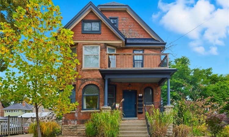 180 Ontario Street