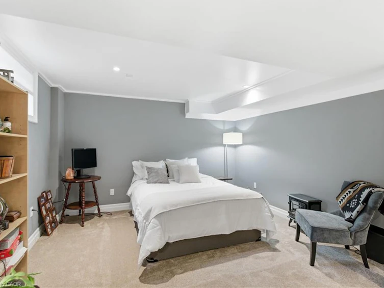 792 Old York Road, Burlington, ON, L7P 4X9 - 30