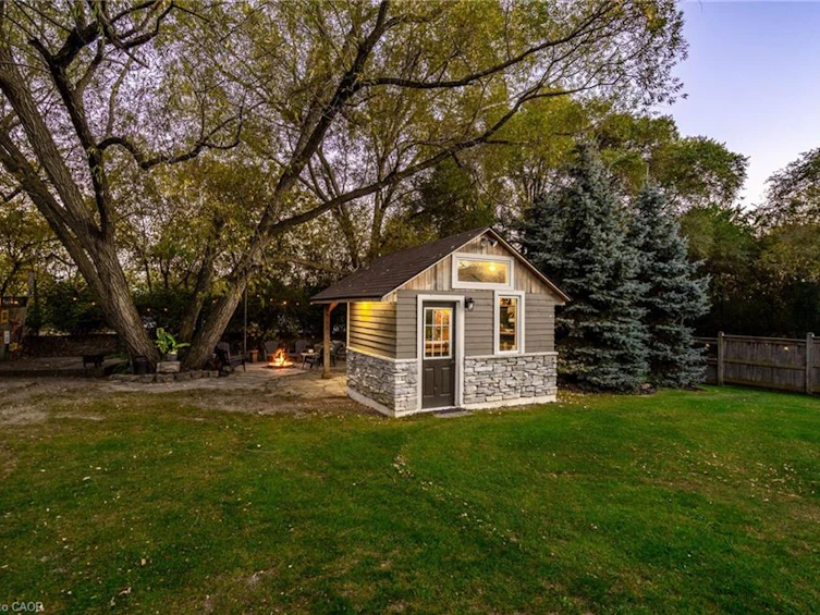 792 Old York Road, Burlington, ON, L7P 4X9 - 41