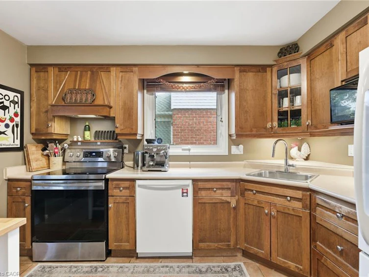 113 Brian Boulevard, Hamilton, ON, L8B 0C8 - 12