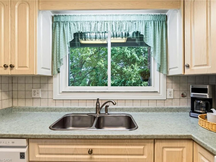 4-1552 Kerns Road, Burlington, ON, L7P 3A7 - 20