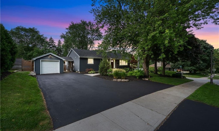 136 Mohawk Road