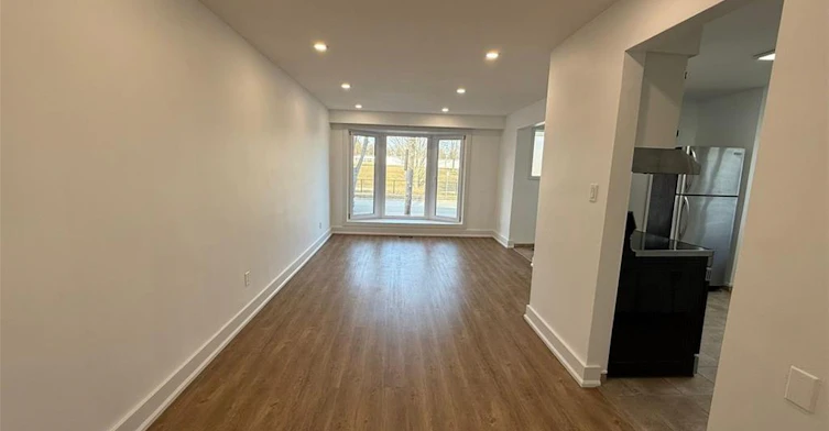 88 Longford Drive, Newmarket, ON, L3Y 2Y4 - 9