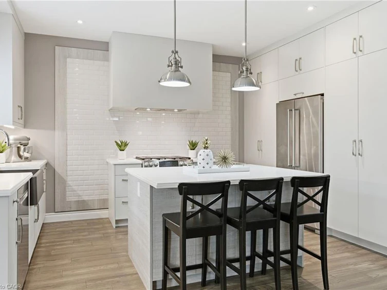 32 Hinrichs Crescent, Cambridge, ON, N1T 0A8 - 8