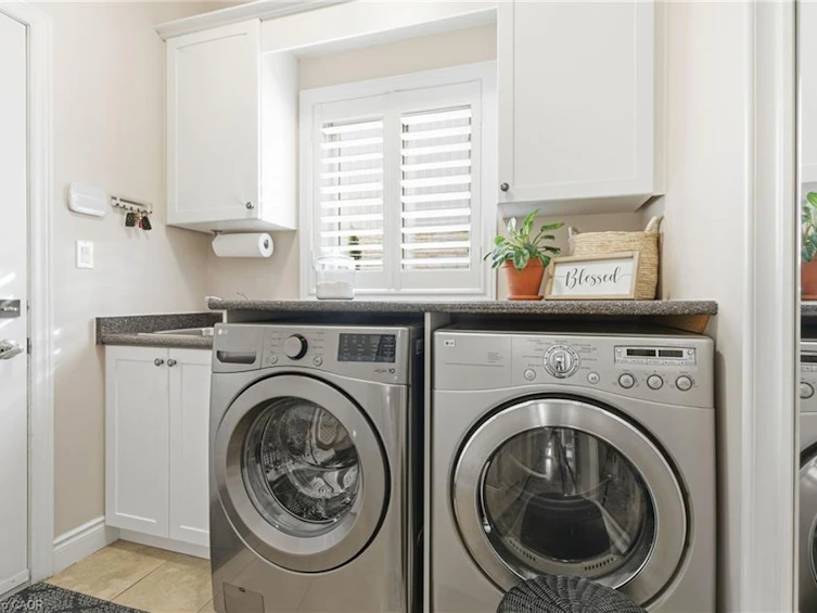 32 Hinrichs Crescent, Cambridge, ON, N1T 0A8 - 20