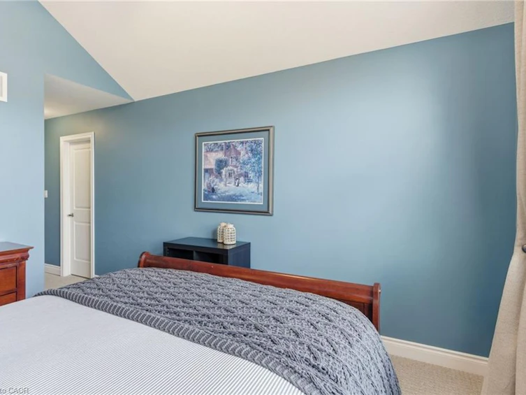 32 Hinrichs Crescent, Cambridge, ON, N1T 0A8 - 28